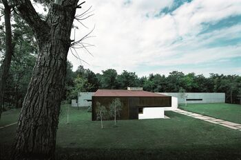 2. Residential Building of the Year. Architect Robby Cantarutti - Project: Riverside Cabin