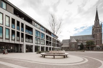 Kulturhus Litserborg met zorgappartementen in Den Dungen. Foto Han Dols