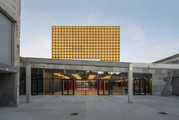 Foto door Ossip van Duivenbode, ontwerp door MVRDV