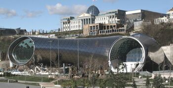 Muziektheater als verrekijker gericht op de stad