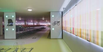 Fietsparkeergarage  in Amsterdam Zuidas geopend