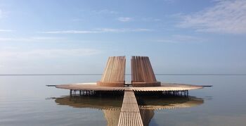 Observatieplatform verandert van vorm met het getij