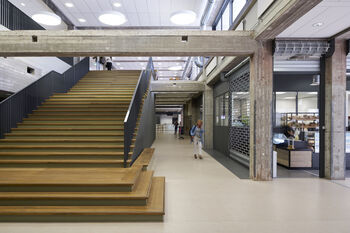 Zadkine opent gerenoveerde vestiging in Technikon gebouw