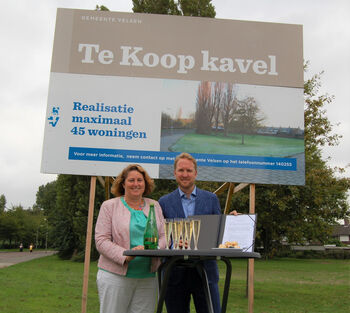 Oude school omgetoverd tot wooncomplex