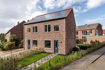 Energieneutrale woningen Hoek van Holland geopend