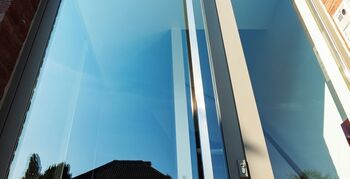 Eerste deur die 100% wind- en waterdicht is