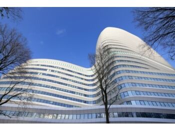 Daktuin op parkeergarage DUO