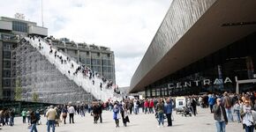 De Trap naar dak Groot Handelsgebouw geopend