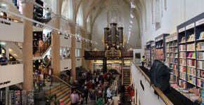 Kerk gaat goed verlicht een nieuwe levensfase in