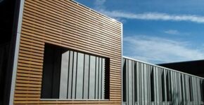 Zinken felsbanen voor rouwcentrum