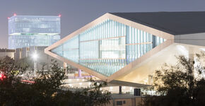 24 foto’s van een indrukwekkende bibliotheek in Qatar