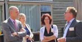 Minister bezoekt experiment wonen en zorg