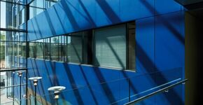 Energiezuinig Keilaranta 1-gebouw voorzien van VIVIX®-exterieurpanelen