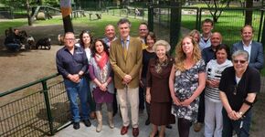 Prinses Beatrix brengt werkbezoek aan Jantje Beton Speelbuurt Tilburg