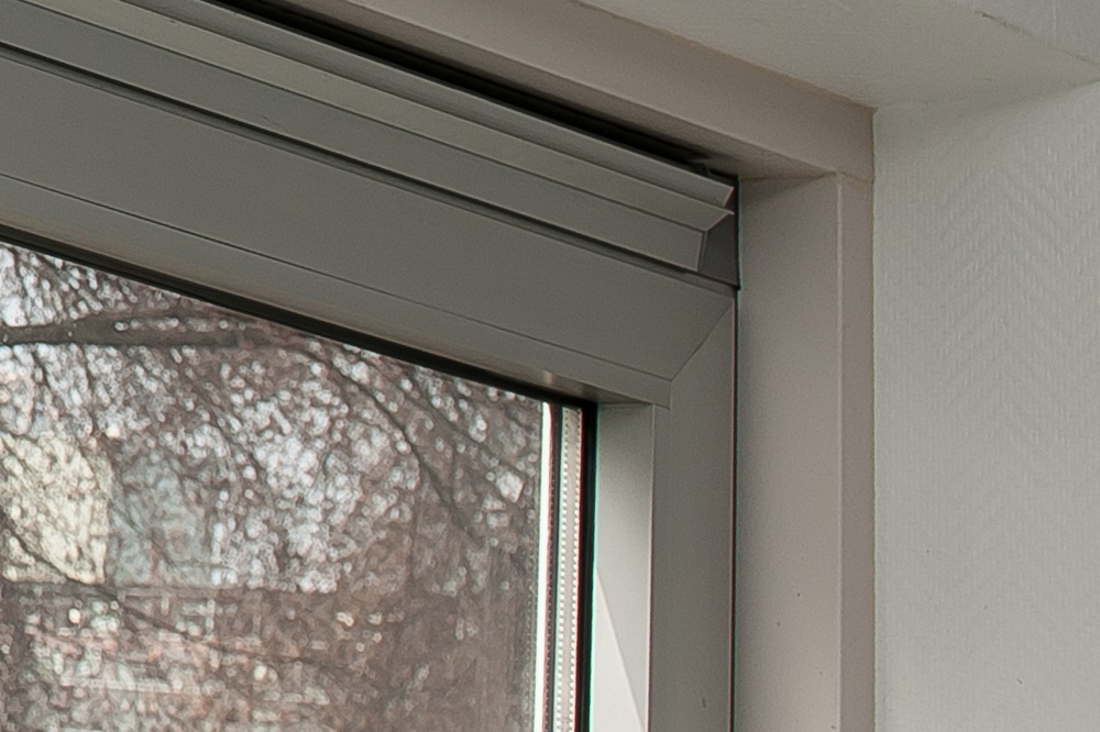 Peperklip na kozijn zoom